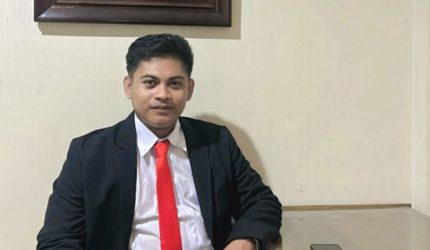 Moh. Faqih Warik, S.H